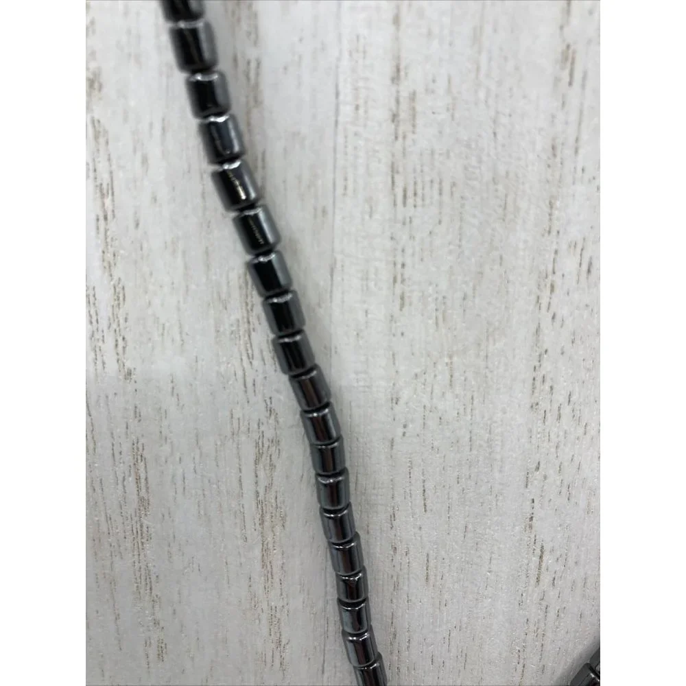 Hematite   Disc‎ Pendant  Necklace 18” Beads Barrel Clasp Black